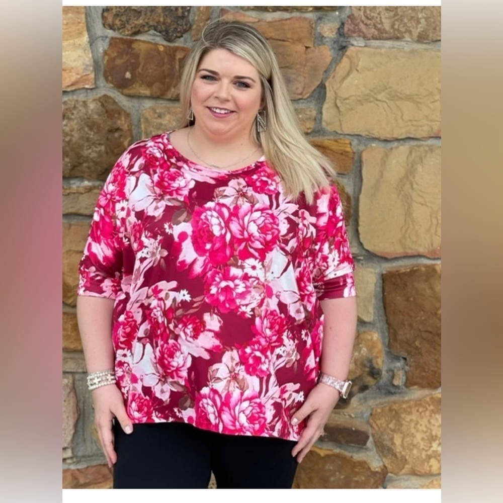 New High low floral oversize blouse size 2X 🌺🌸🌺🌹🌸 BN 95